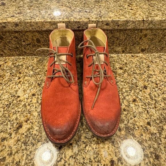 Bussola Sevilla Red Suede Chukka Boots- Euro 40 US 9.5 - Picture 2 of 11